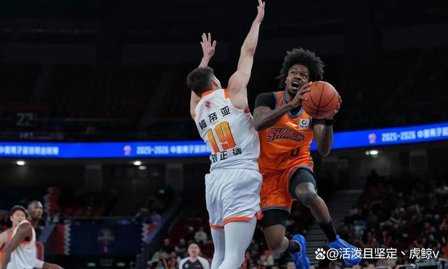AG官方-广厦男篮主场艰难取胜,连胜保持(广厦男篮主场艰难取胜,连胜保持什么状态)